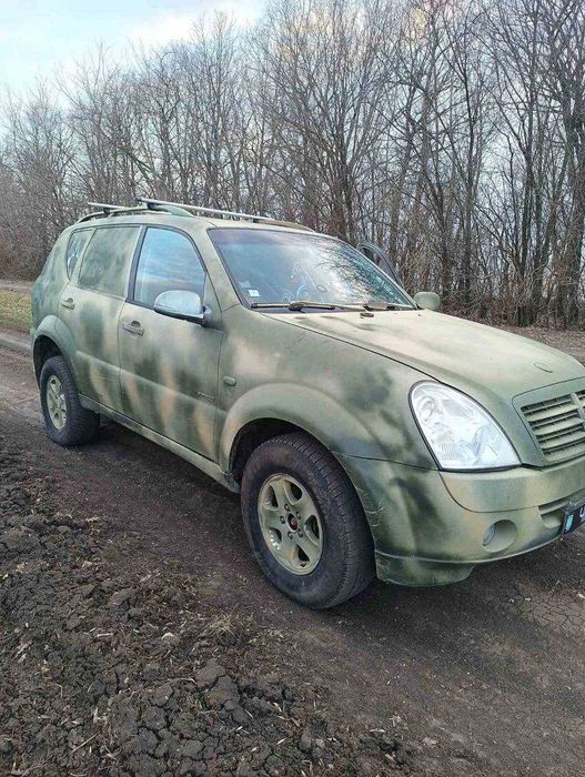 Пролам ssangYong Rexton для військових