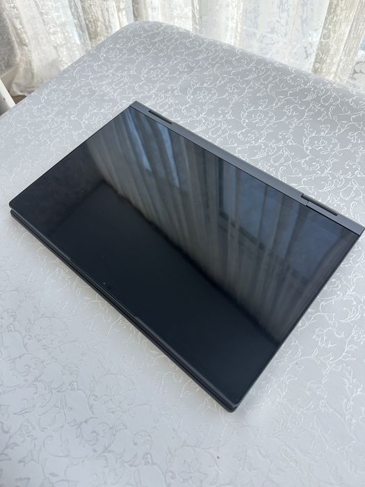 Ноутбук Lenovo Flex 5G
