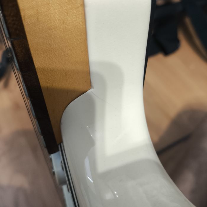 Gitara elektryczna Suzuki typu strat
