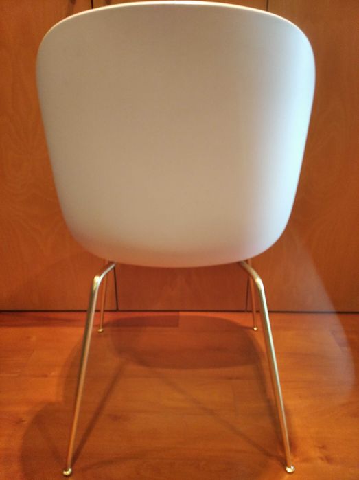 GUBI Beetle Chair para reparação / restauro / peças