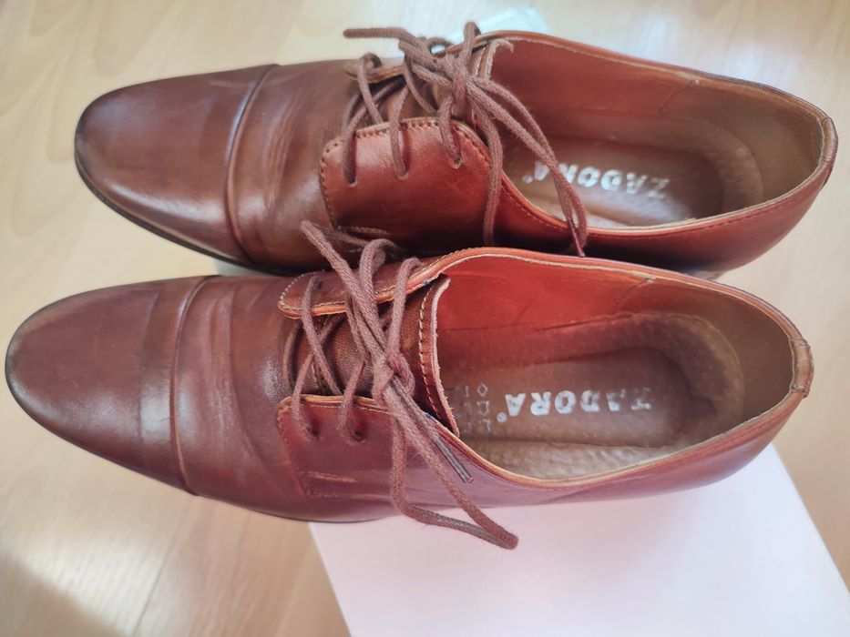 Buty komunijne skórzane