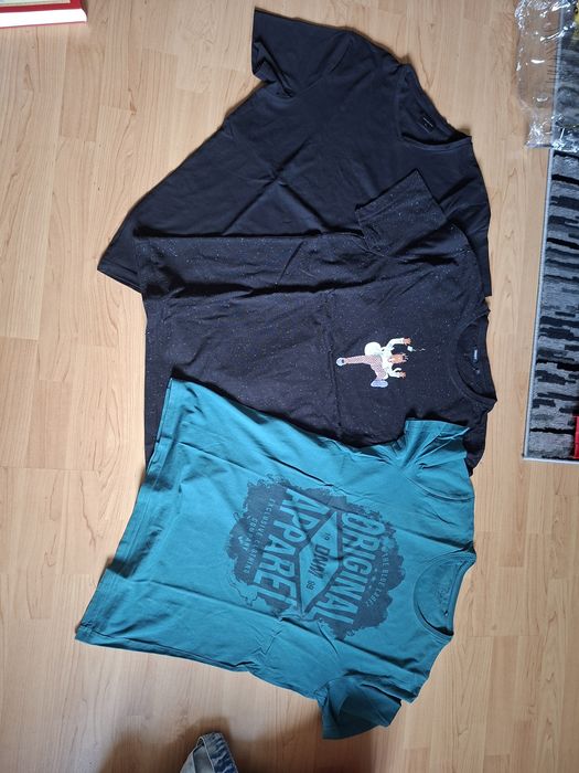 Koszulki męskie rozmiary L i XL