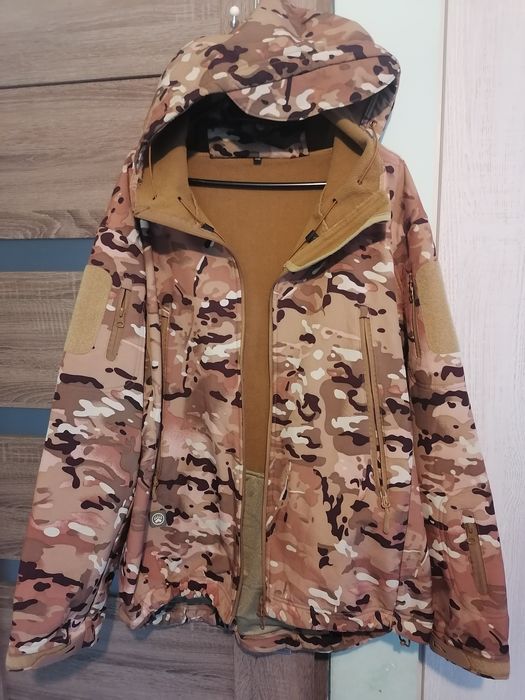 Spodnie i bluza moro. Mundur.