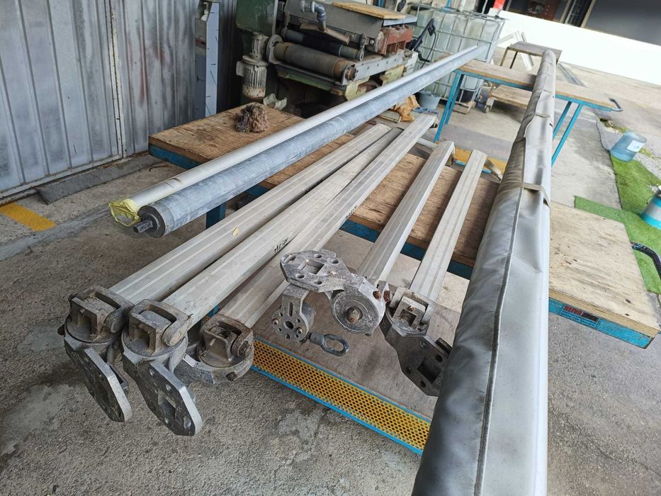 Tolde 6 metros fixo na parede usado