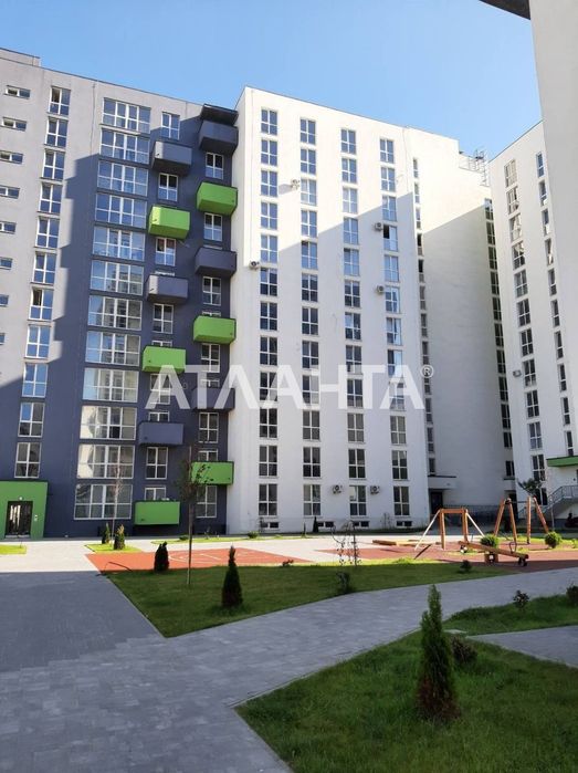 Квартира у Ріел Сіті — ВИГІДНЕ житло з майже готовим ремонтом