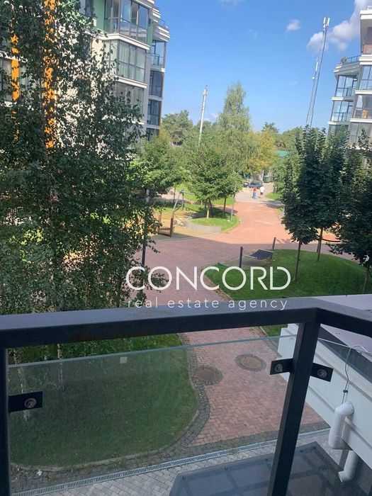 Метро Лісова. Радистів вул., 40-Г. ЖК "Лісова Казка-2"