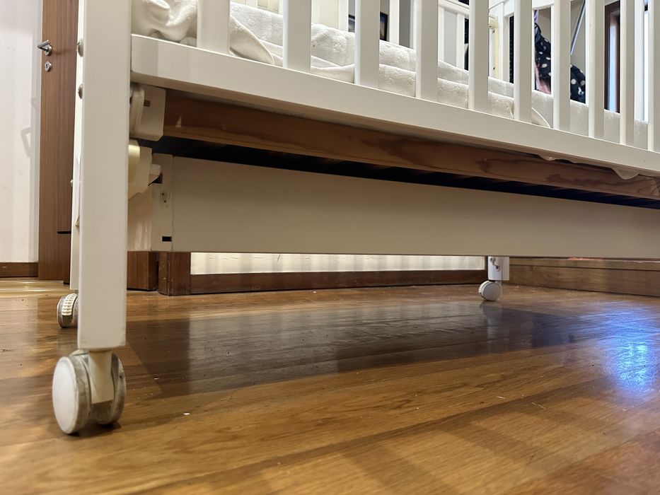 Berço bebe Trama c/ gavetao (resguardo oferta)