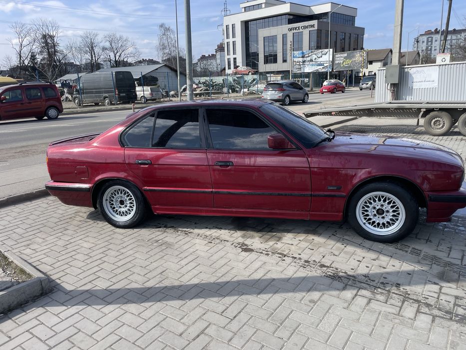 Продам Bmw e34.