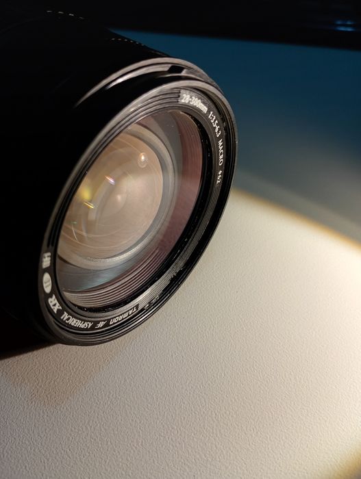 Lente TAMRON 28-300 mm