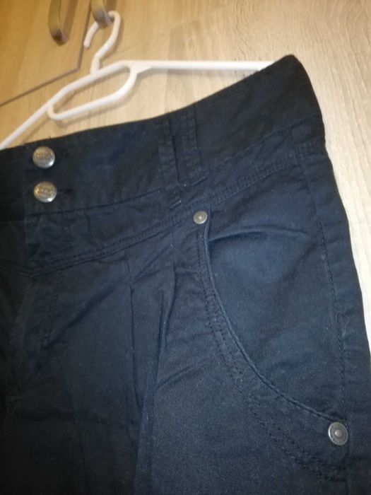 Spodnie czarne r. 36 W36L34 Only Deniusize