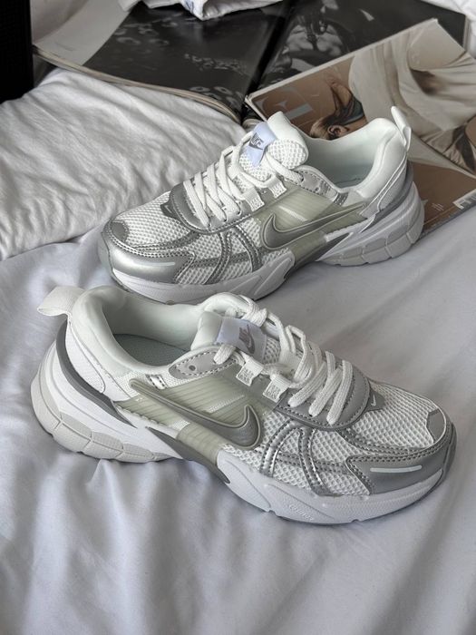 Nike V2K Runtekk Grey White