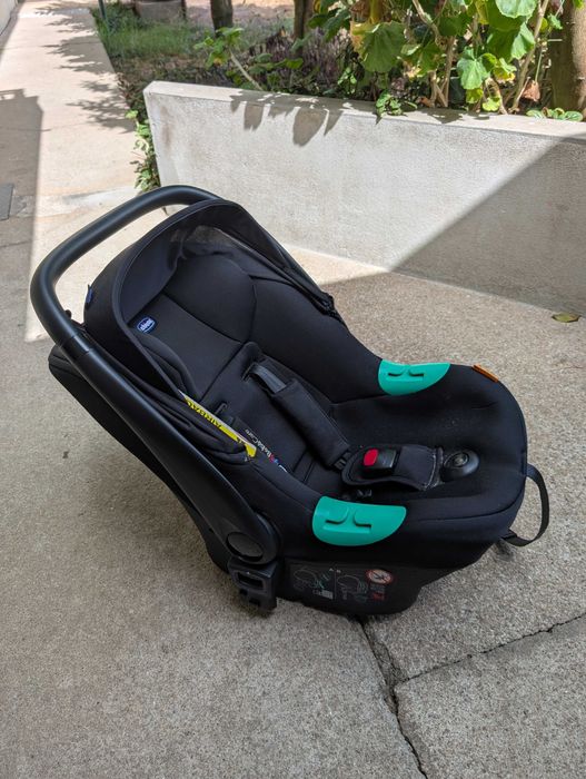 Ovo da Chicco Kiros Evo i-Size Fast-In