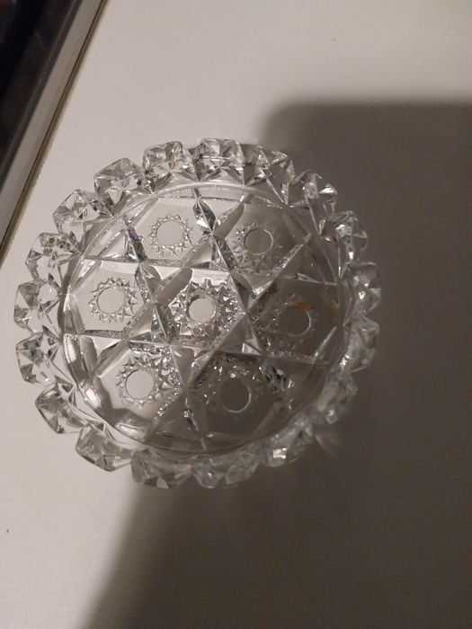 Taça para aperitivos antigas e lapidadas