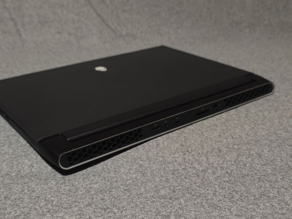 Dell Alienware m17 r4 rtx3070 16gb 1Tb ssd топовий ігровий ноутбук  laptop