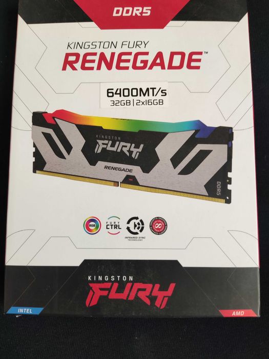 Pamięć RAM Kingston Fury Renegade 32GB  2x16 DDR5 6400 CL32 RGB
