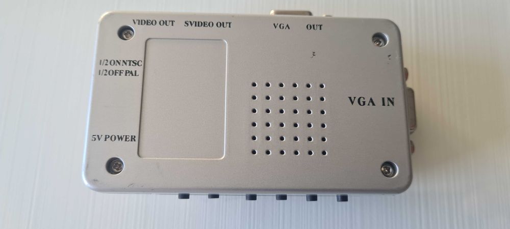 Adaptador/Conversor VGA para AV Video RCA e S-Video com Cabos e Manual