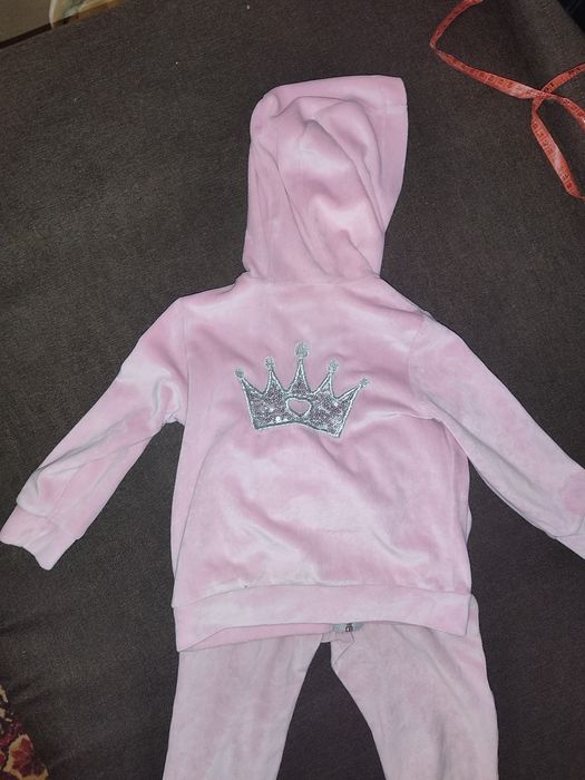 Дитячий велюровий костюм