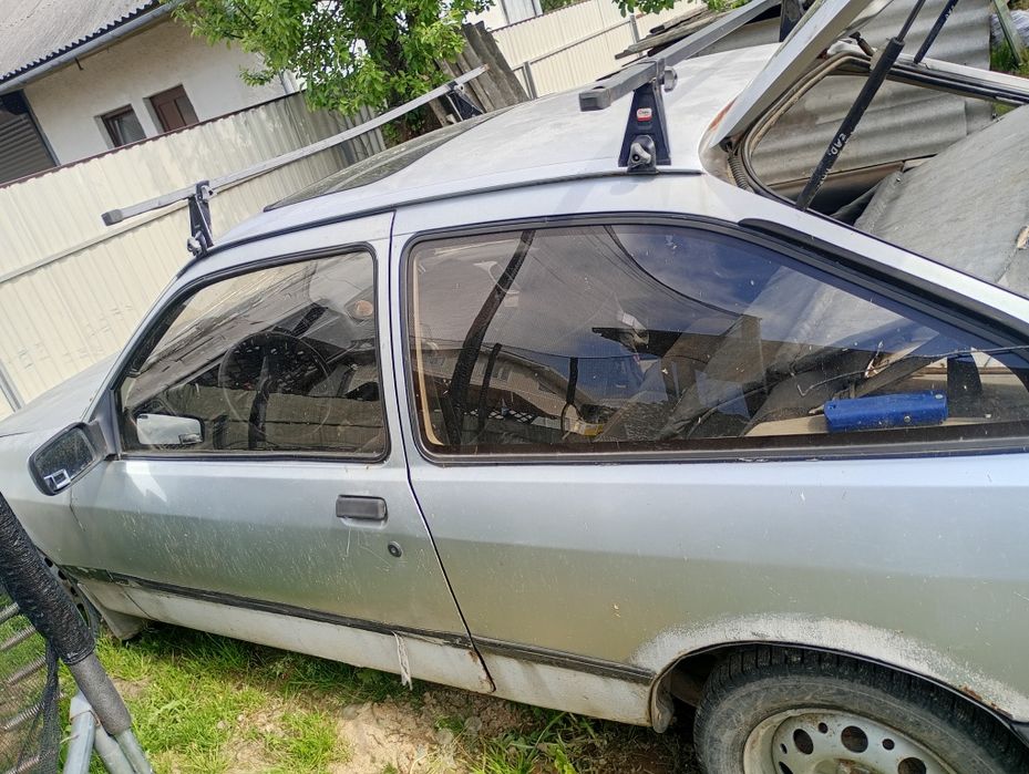 Ford Sierra 2.0i
