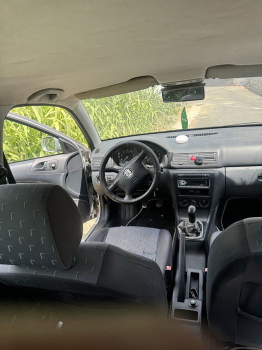 Skoda Octavia — fotografia 6