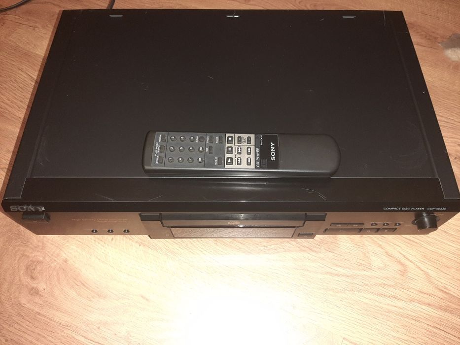 Leitor de cd  Sony Xe330