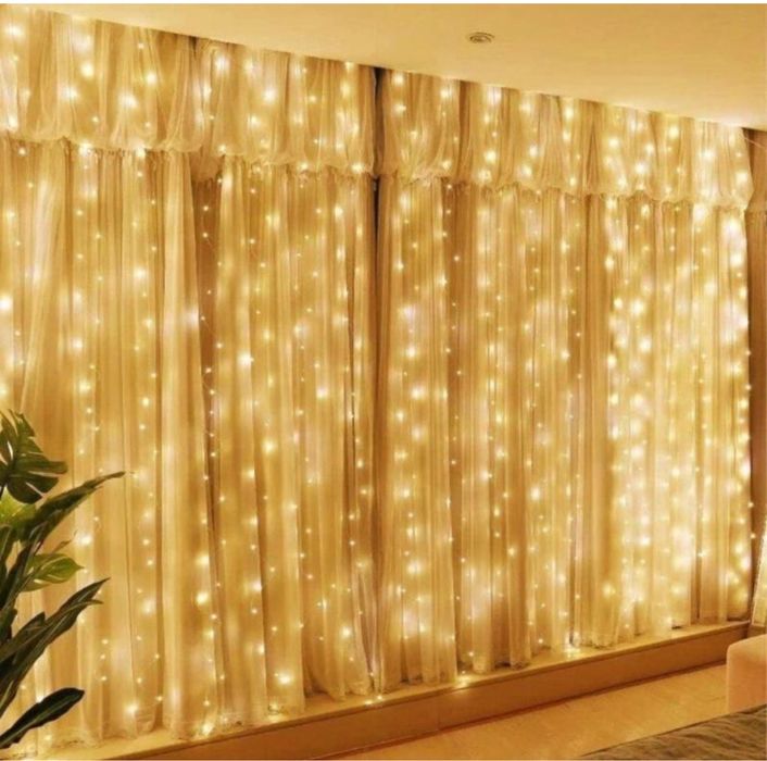 Гірлянда водоспад 320 LED 5mm 3м/2м теплий колір на прозорому дроті