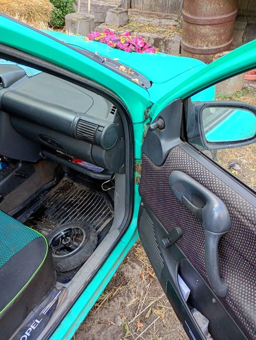 Продам opel corsa