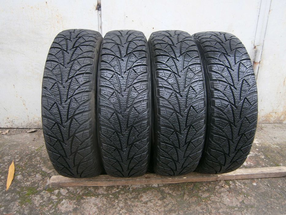 Зимняя 175/70R14 84T ROSAYA Цена за 4 шт. 3600 гр.
