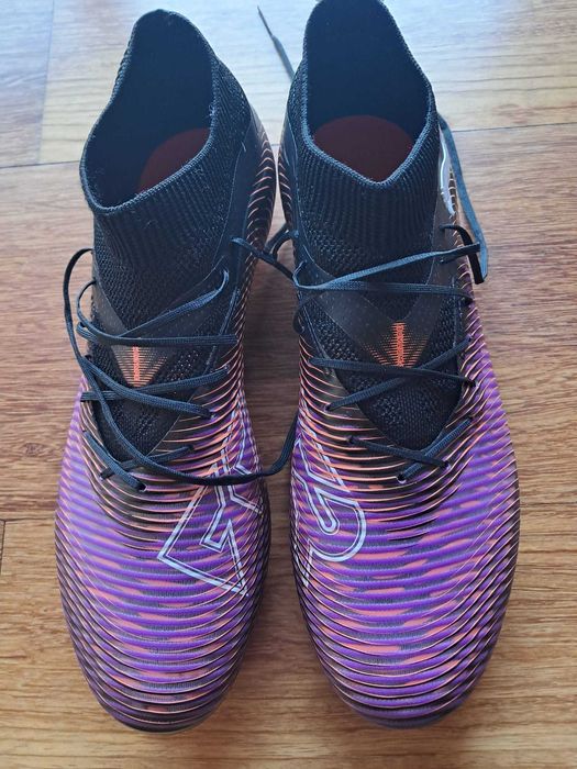 Chuteiras Puma Future 8 Pro FG/AG Tamanho 43