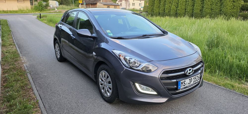 Hyundai i30 Lift 2016r 1.6 CRDi 193tys.km 2kpl.kół z Niemiec Oryginał
