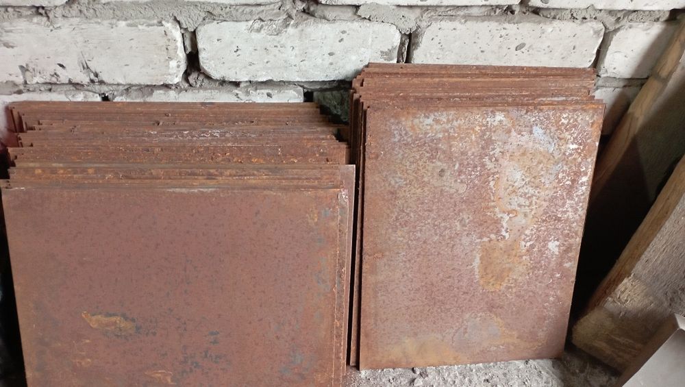 Продам лист железа.