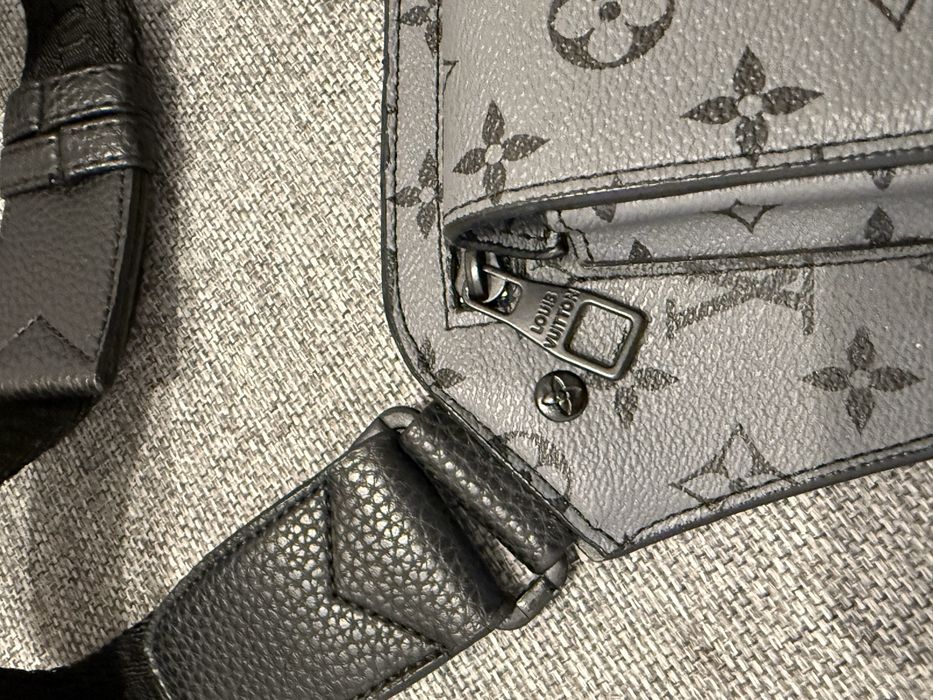 torba na ramię Louis Vuitton Discovery.