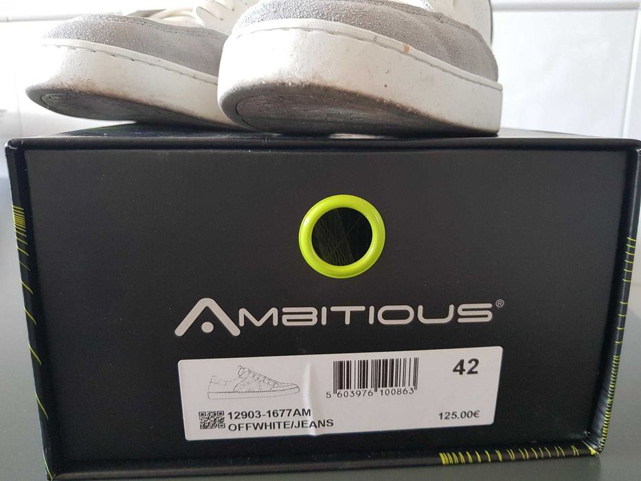 Sapatilhas Ambitious tamanho 42