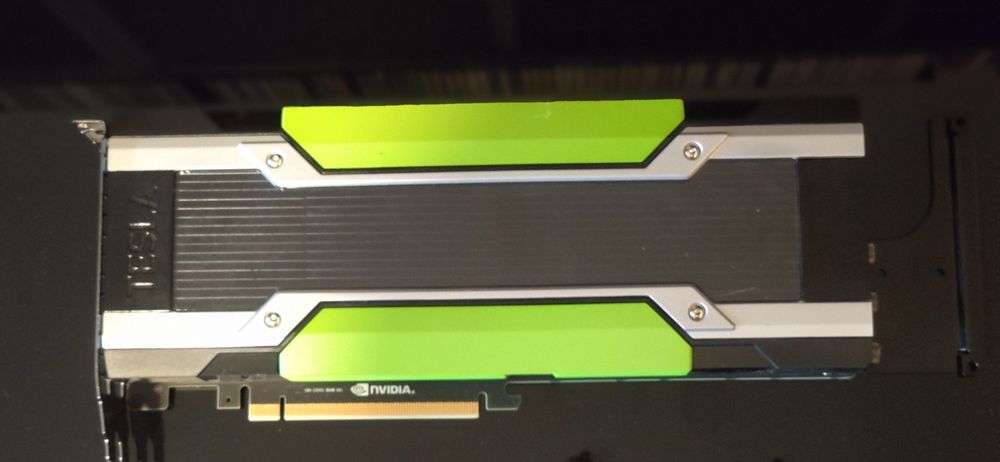 Placa gráfica NVIDIA Tesla M10