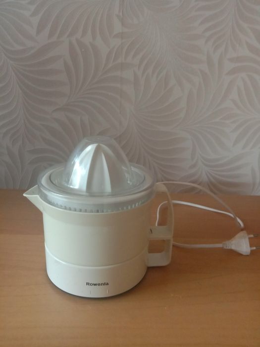 Соковыжималка для цитрусовых