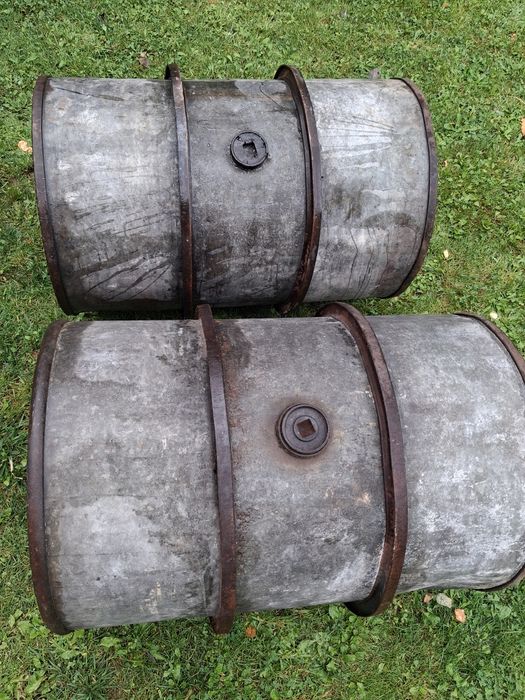 Sprzedam beczki na ropę 200l