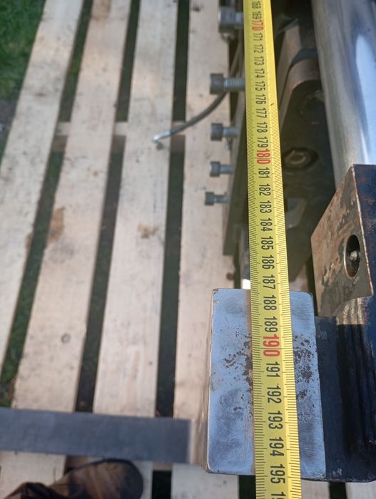 Pozycjoner  paletyzer wideł, widły hydrauliczne meyer 200cm 4 tony