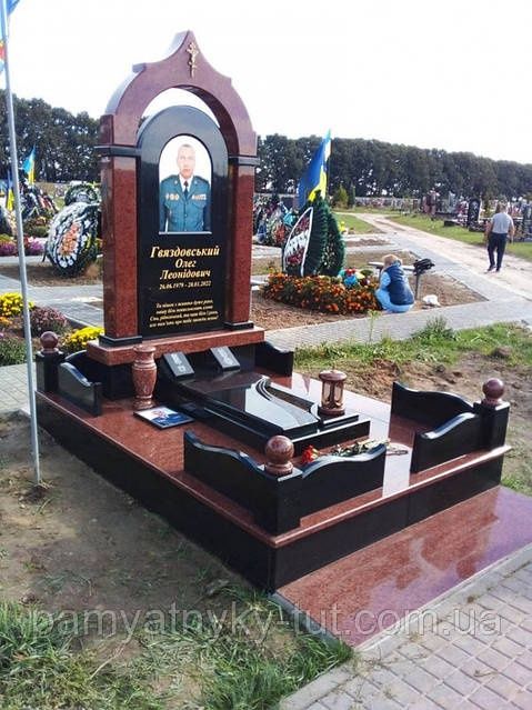 Виготовлення пам'ятників