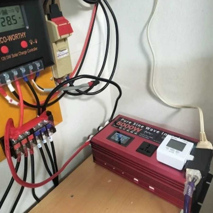 DC-AC Преобразователь напряжения - инвертор на 5000 Вт и 12 вольт б/у