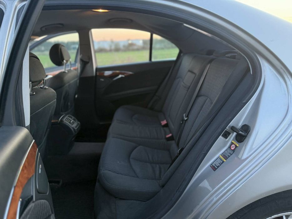 Mercedes Benz E klasa elegance w211 elegance 2.7cdi rok 2003