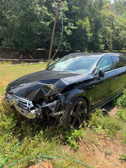 Audi a4 avant 2016 190 cavalos. Salvado
