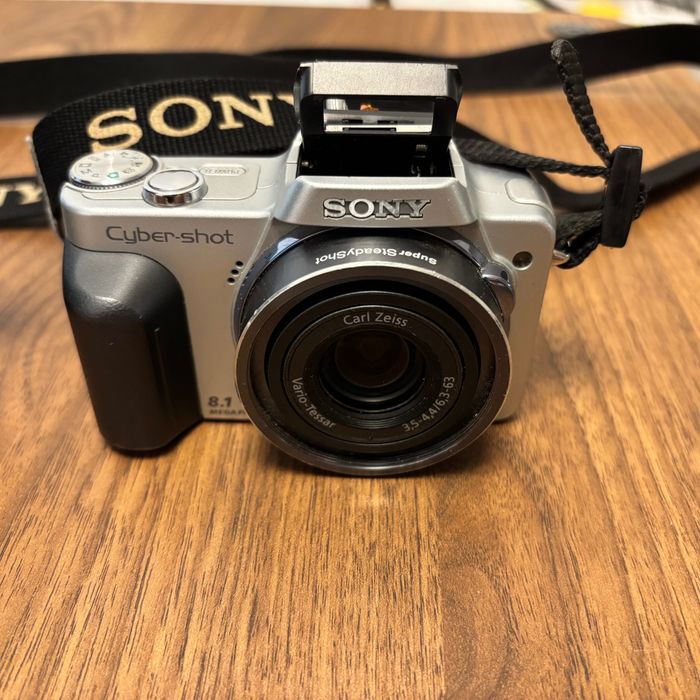 2x Sony Cyber-shot DSC-H10 | Uszkodzone, Na części