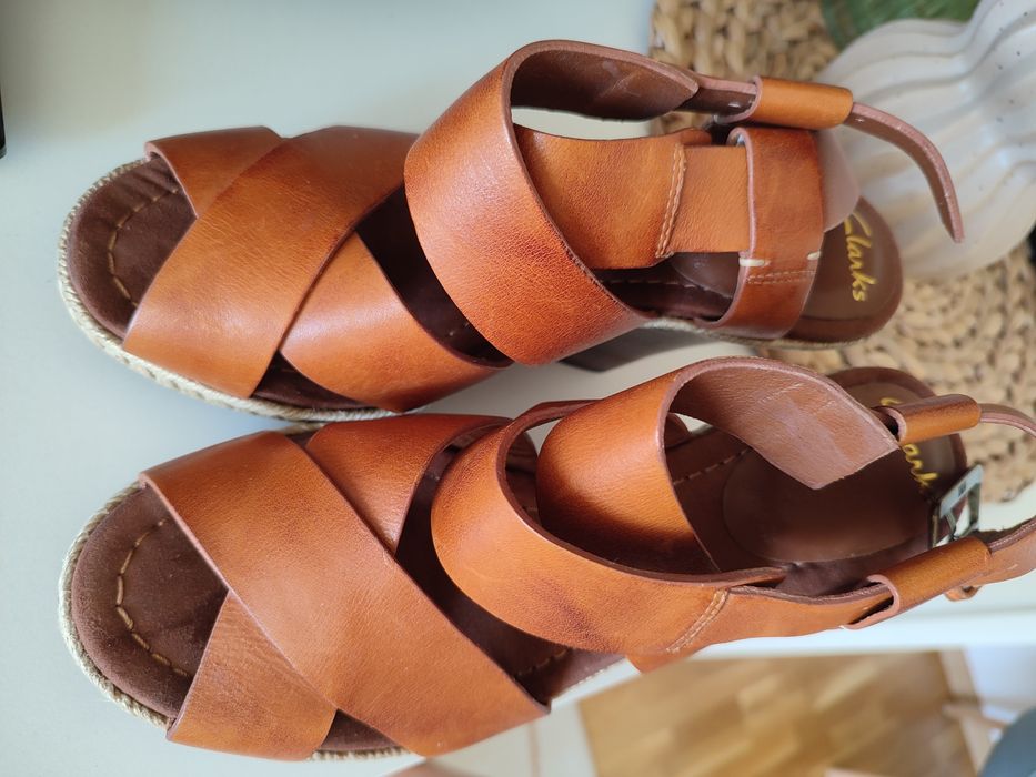 Sandały Clarks 37 koturny espadryle skórzane brązowe sznurek hit lata!