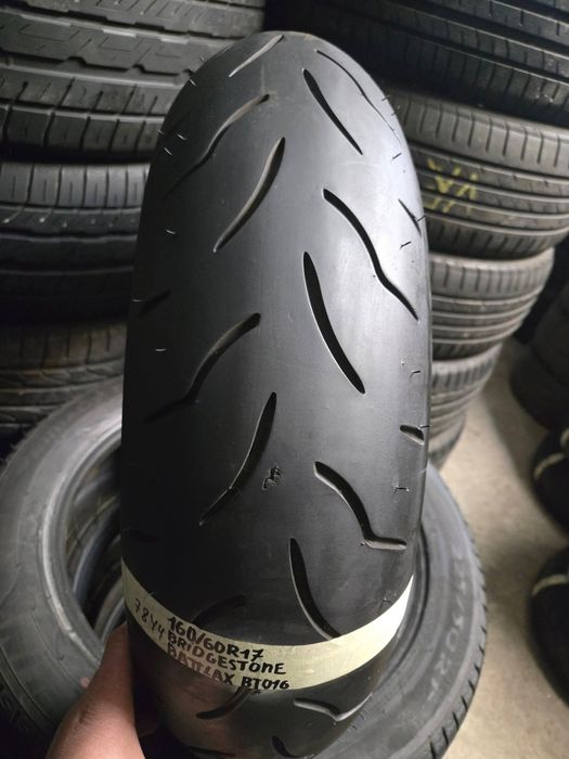 160/60R17 70 Michelin Dunlop Kawasaki er 650 ninja versus 160 70
