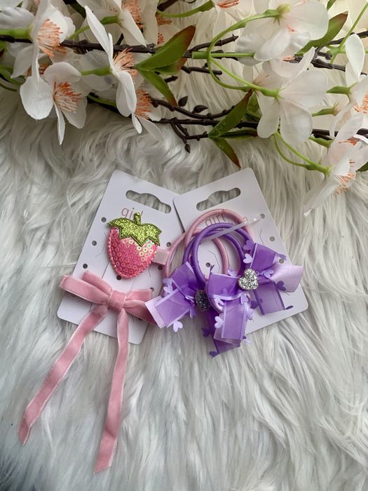 Zestaw spinek i gumek do włosów dla dziewczynki