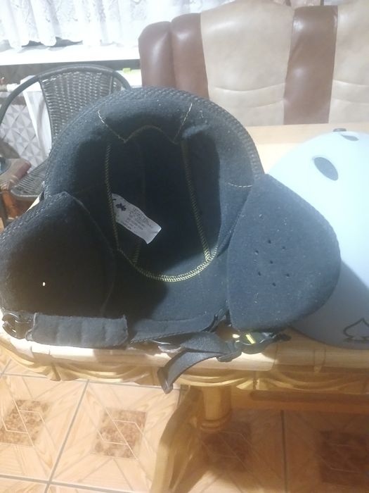 Шолом лижний розмір 54