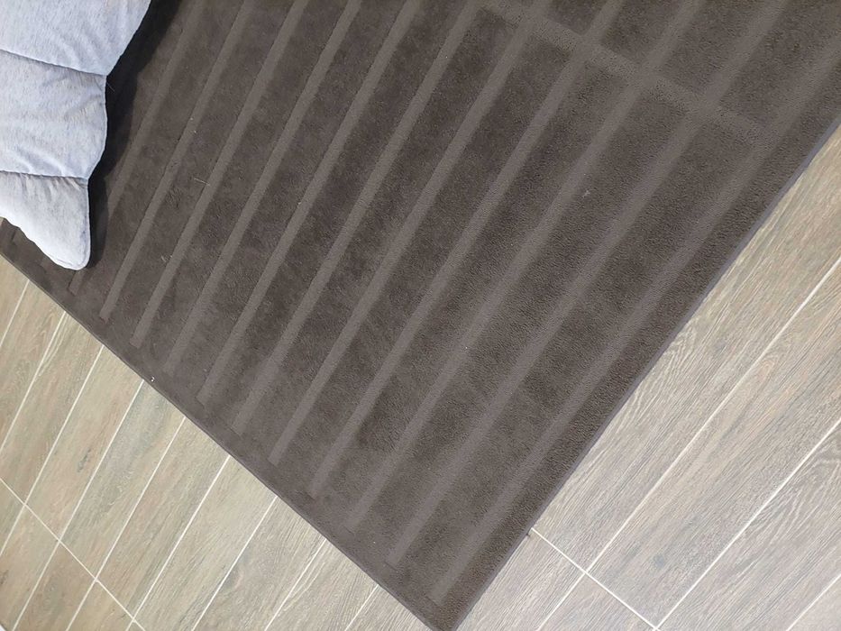 Tapete castanho Ikea 2,30x1,57mt