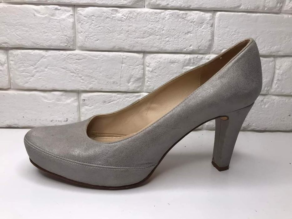 Czółenka skórzane Unisa  Rozmiar 41