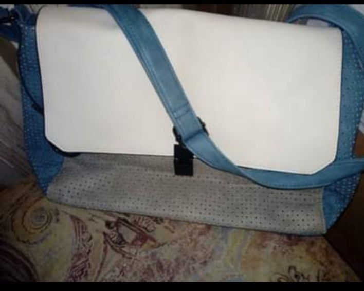 Mala grande da Erium64551887826689121