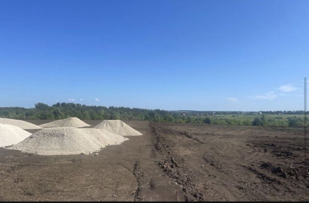 Продаєтся чудова земельна ділянка з комерційним призначенням 11.02