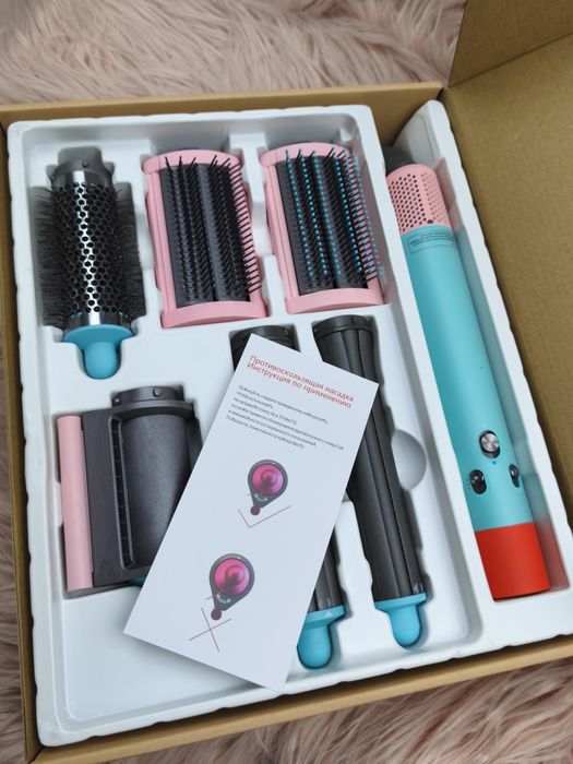 Multistyler. Suszarka do włosów lodówka końcówki wygładzające szczotki